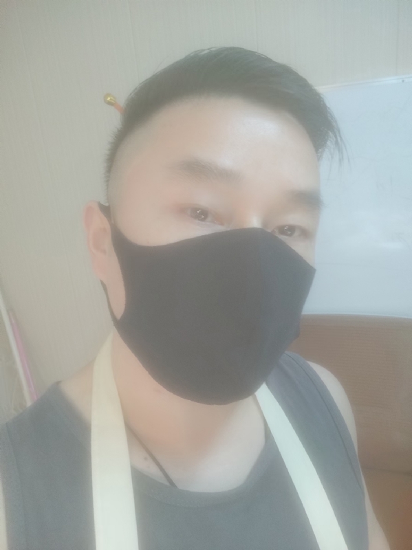 Poluk秦的第二张照片--汕尾相亲服务中心