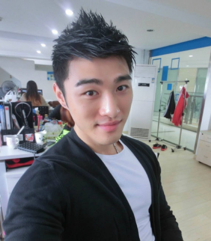 青衫故人的第一张照片--汕尾相亲服务中心