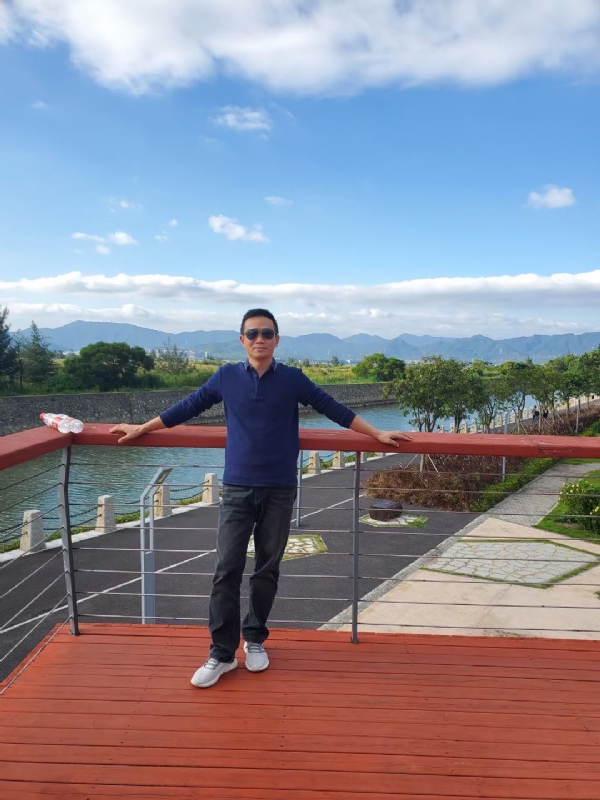 栖凤之木的第三张照片--汕尾相亲服务中心