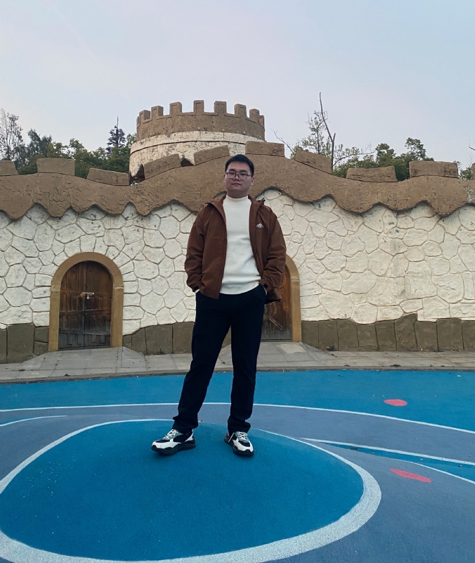 秦长风的第一张照片--汕尾相亲服务中心