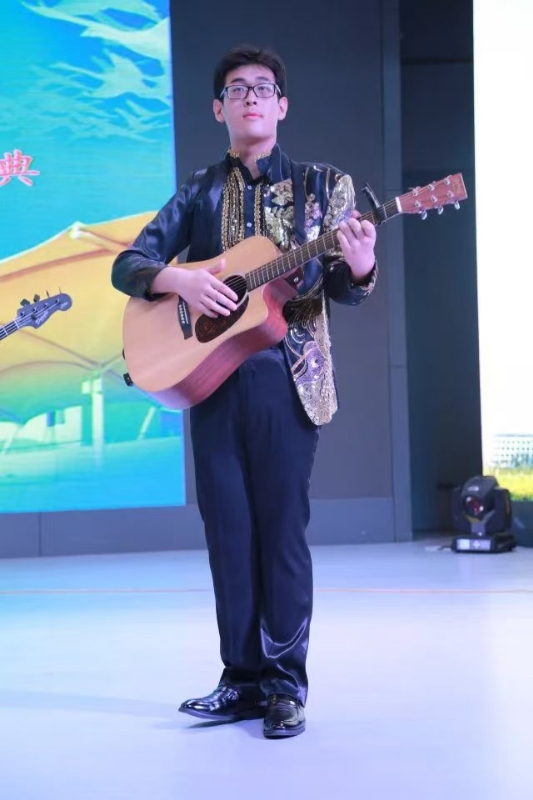 一叶知秋ZG的第一张照片--汕尾相亲服务中心