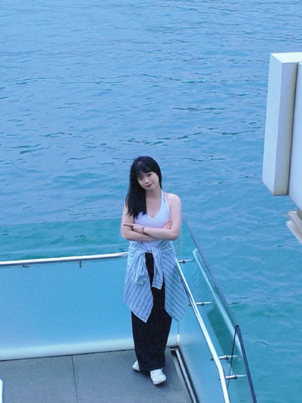 猫姐的第一张照片--汕尾相亲服务中心