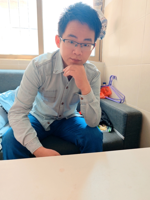 红尘一粟的第一张照片--汕尾相亲服务中心