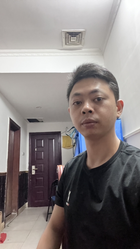 飞天猪的第一张照片--汕尾相亲服务中心