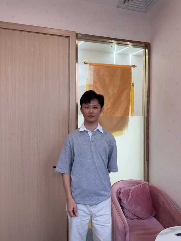 小叶子的第一张照片--汕尾相亲服务中心
