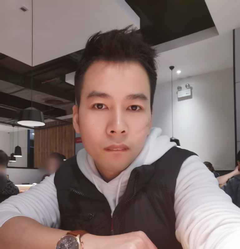 思明的第一张照片--汕尾相亲服务中心