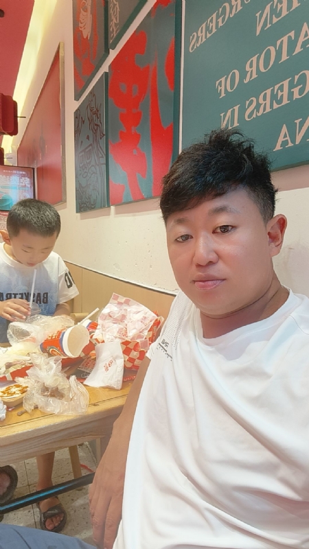 景色宏图的第一张照片--汕尾相亲服务中心