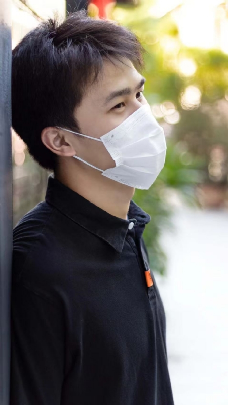 康庆浩的第一张照片--汕尾相亲服务中心