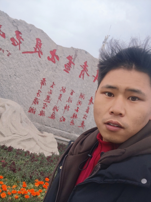 迎春的第一张照片--汕尾相亲服务中心